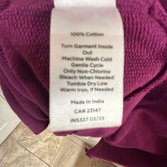 Talbots sweatshirt size XL with Gold Buttons - Picture 6 of 6